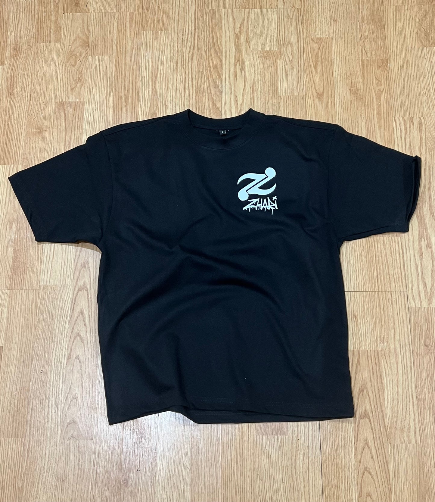 Hustlers Land Heavy Tee